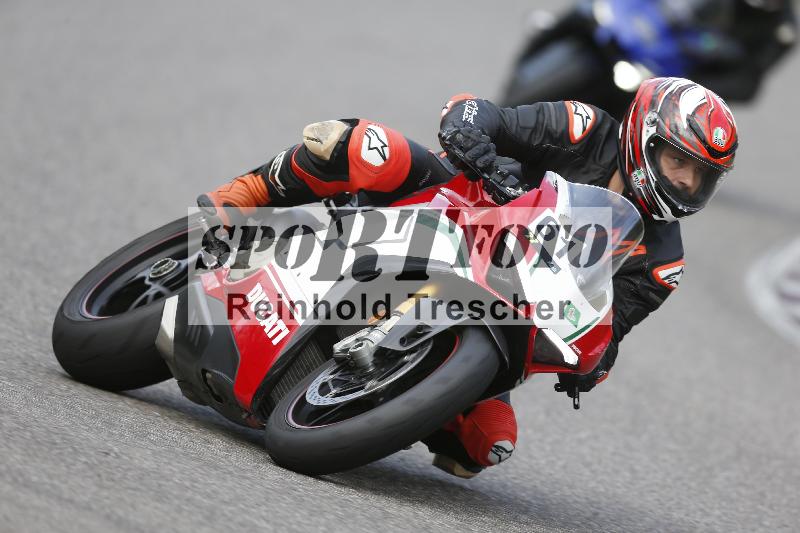 /53 16.09.2025 Track Day Domi Aegerter ADR/Gruppe gruen/61